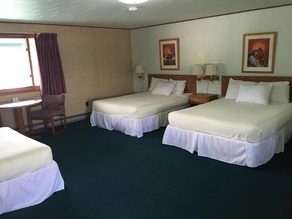 Dakota Cowboy Inn Custer Luaran gambar