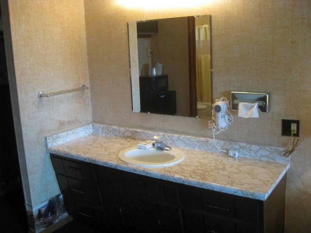 Dakota Cowboy Inn Custer Luaran gambar